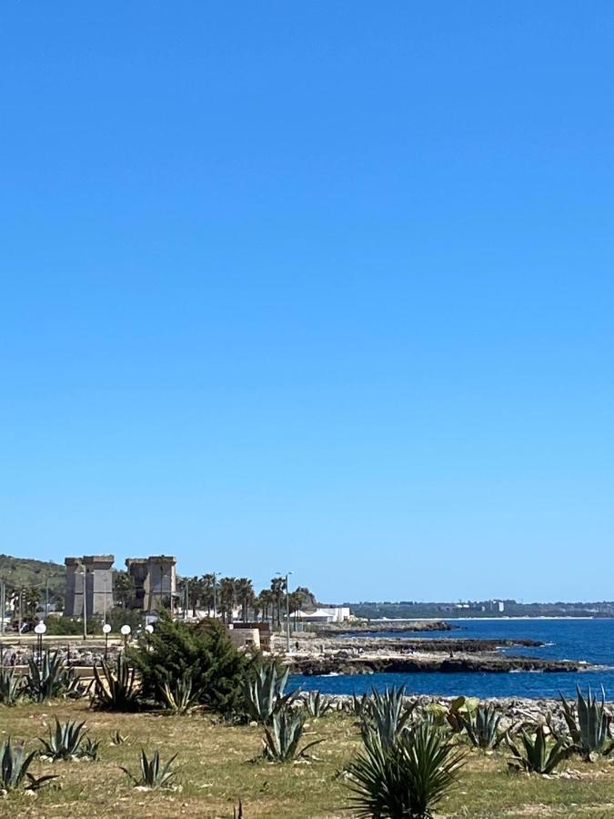 Hotel La Corte del Poeta Tuglie Exterior foto